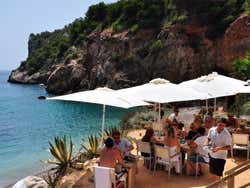 Um dos muitos Beach Clubs de Ibiza