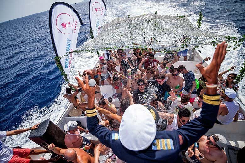 A melhor festa em um barco!