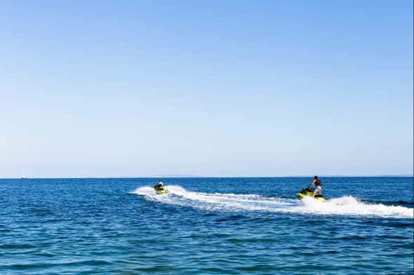 Tour de jet ski por Ibiza